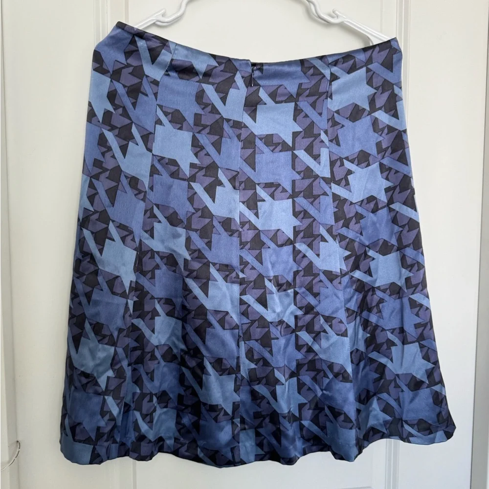 Kenneth Cole Geometric Blue and Black A-Line Skirt - Picture 2 of 4